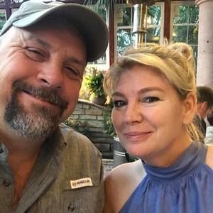 Meet your Posher, Loretta